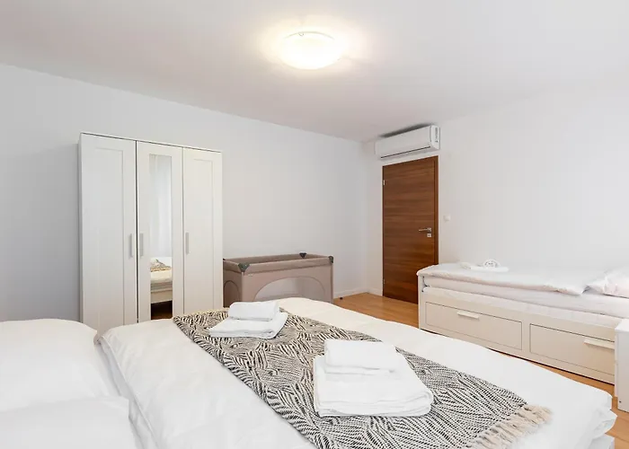Apartamento Old Town Oasis 4 *